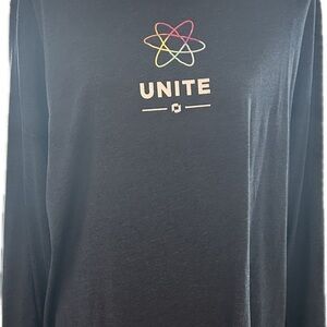 Women's Long Sleeve Unite creator content tee